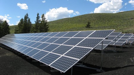 What Is a Solar Farm? A Brief Guide