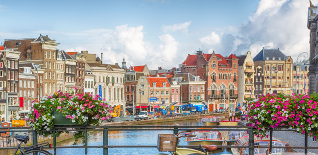 10 Places to Visit in Amsterdam With Family